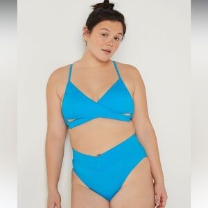 NWT PINK BODY‎ WRAP BIKINI TOP